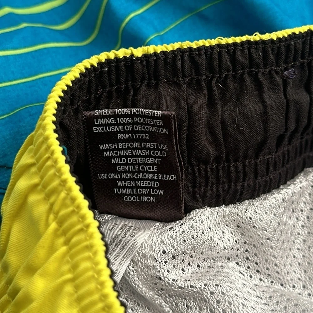 ZeroXposur multicolor board shorts style light weight swim trunks